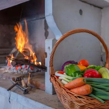 Ferdo 2 Апартаменты Макарска