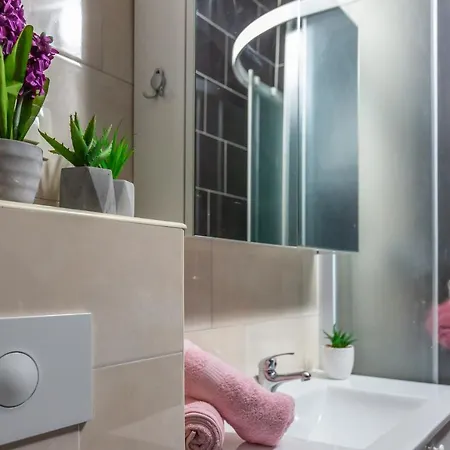 Ferdo 2 Макарска