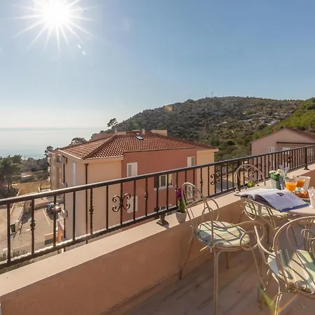 Ferdo 2 Apartman *