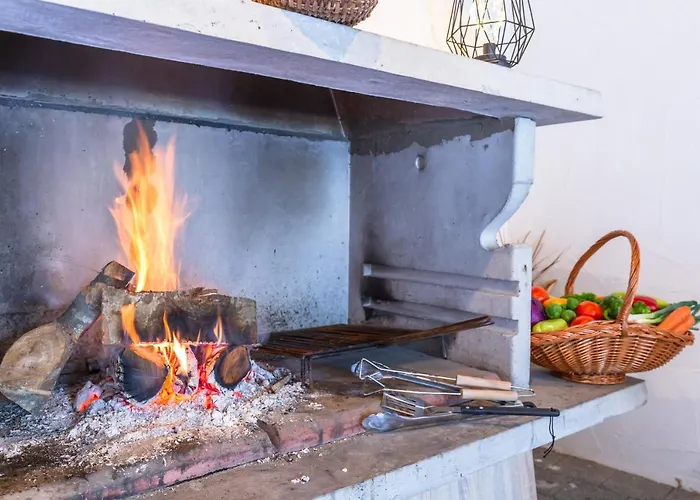 Ferdo 2 Apartment Makarska