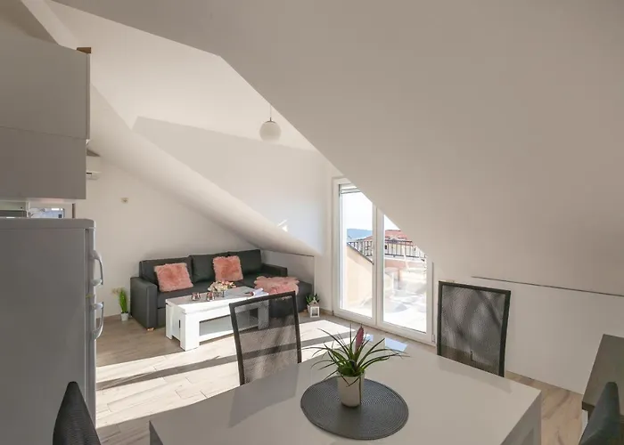 Apartman Ferdo 2 Makarska